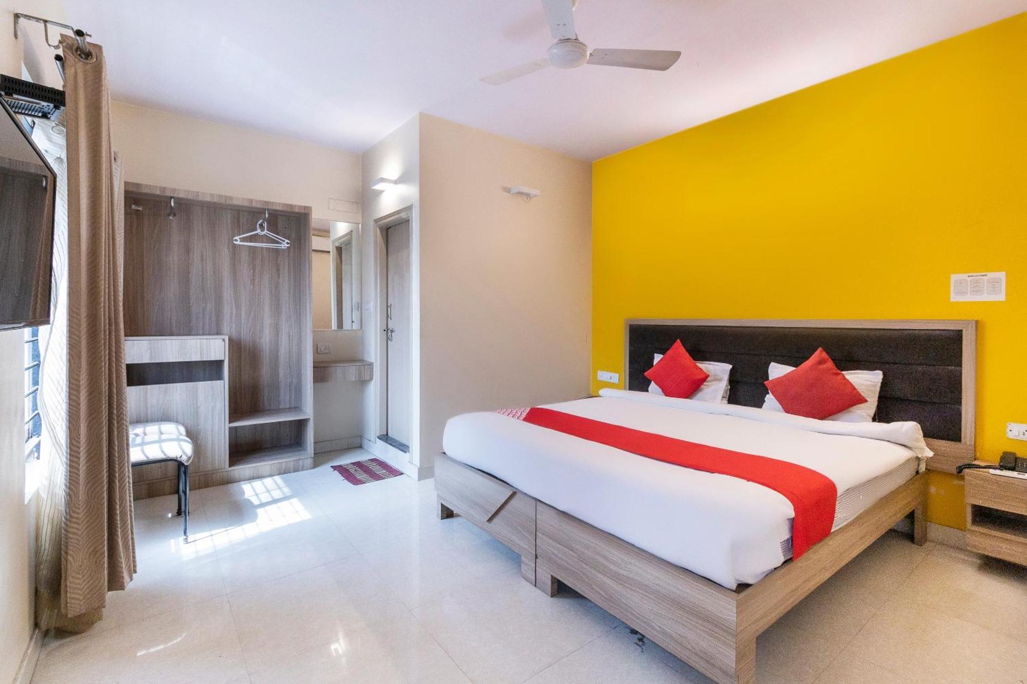 Hotel O Golden Inn Near Cubbon Park Bangalore Dış mekan fotoğraf