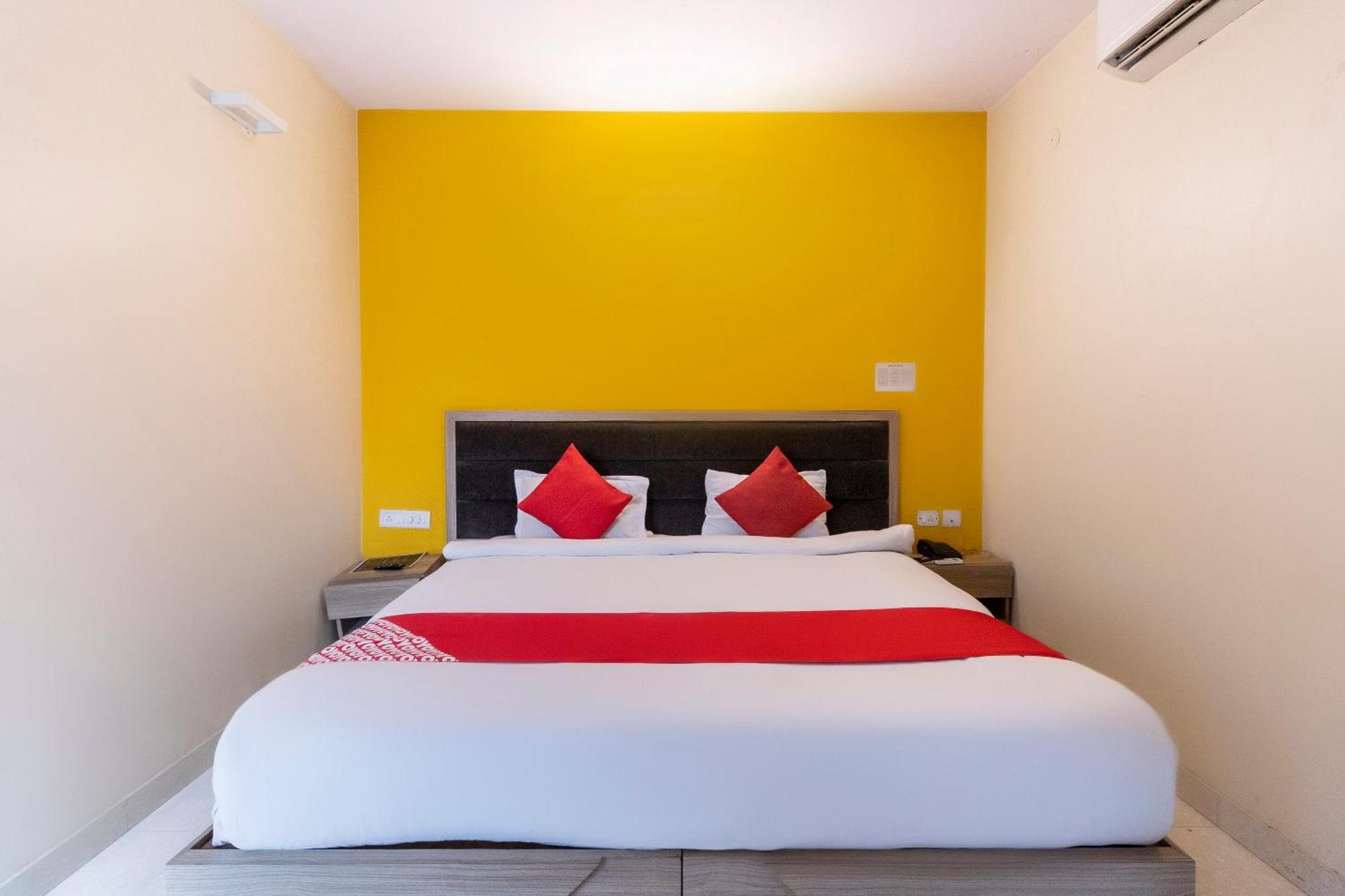 Hotel O Golden Inn Near Cubbon Park Bangalore Dış mekan fotoğraf